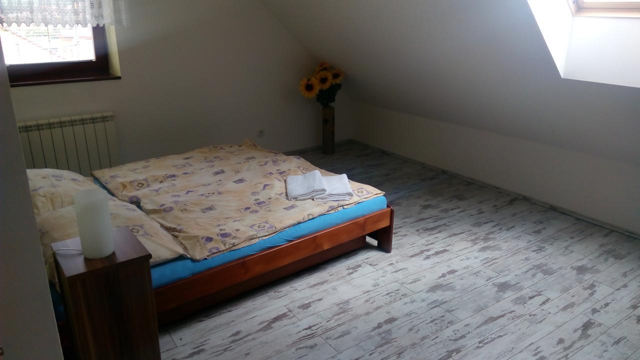 Apartment Zelezny Hrozen Valtice Dış mekan fotoğraf